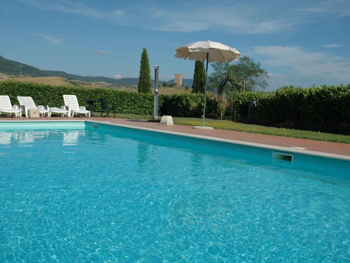 Spacious Farmhouse In Pienza With Swimming Pool Lägenhet Contignano Exteriör bild