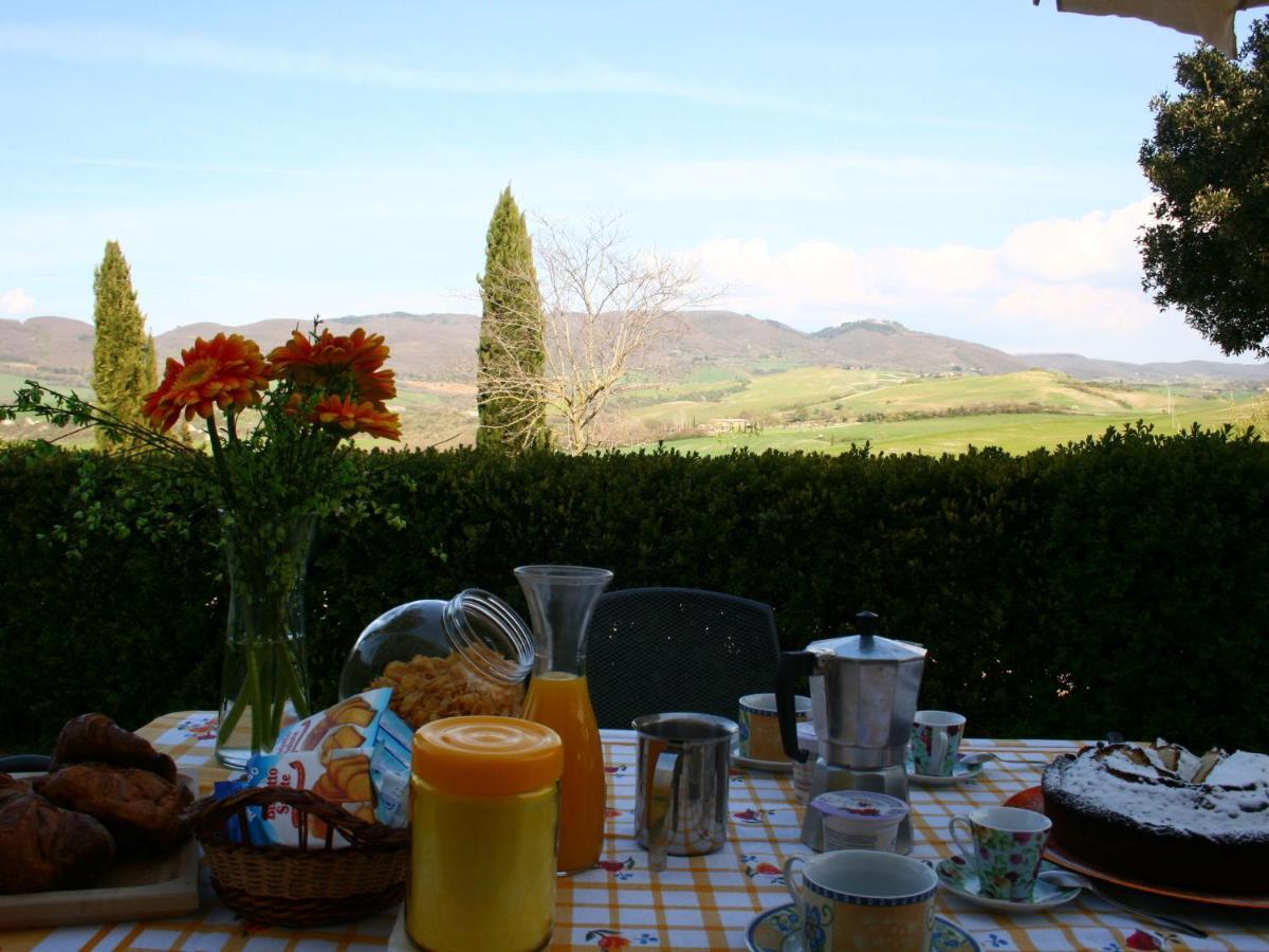 Spacious Farmhouse In Pienza With Swimming Pool Lägenhet Contignano Exteriör bild